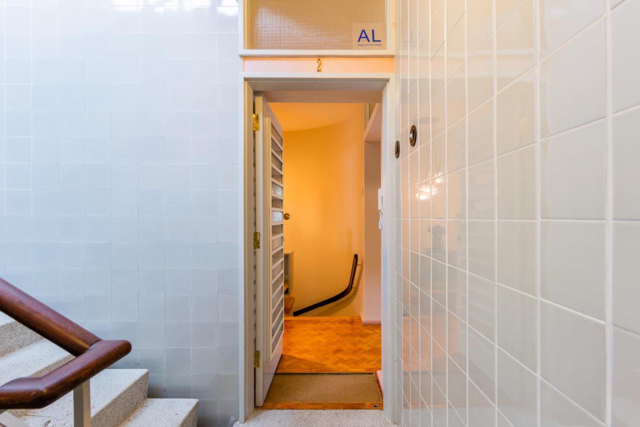 Ferienwohnung Amazing Duplex - Mid Century Experience & Parking Porto Exterior foto