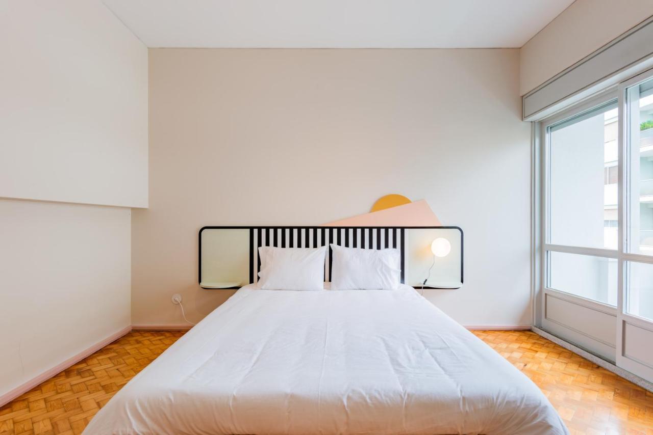 Ferienwohnung Amazing Duplex - Mid Century Experience & Parking Porto Exterior foto