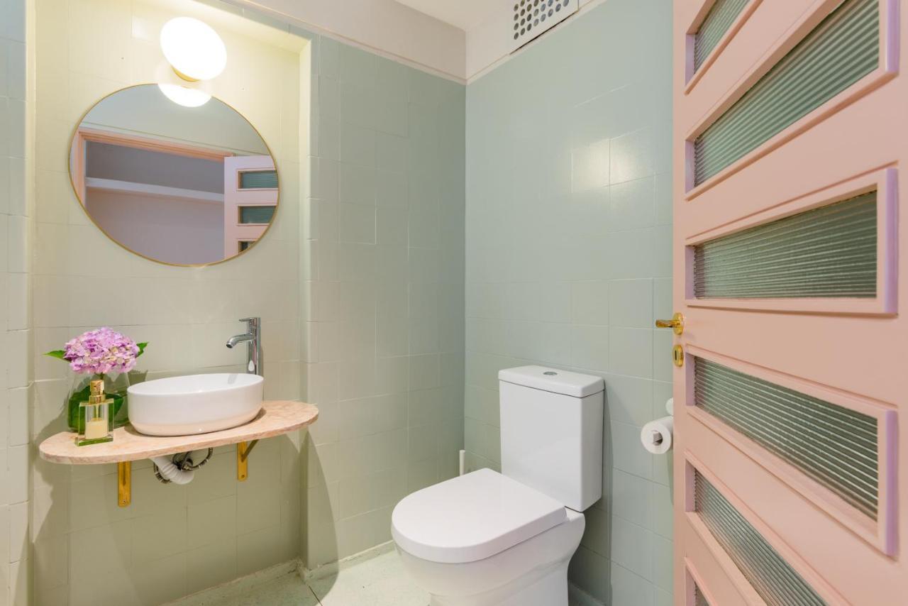 Ferienwohnung Amazing Duplex - Mid Century Experience & Parking Porto Exterior foto