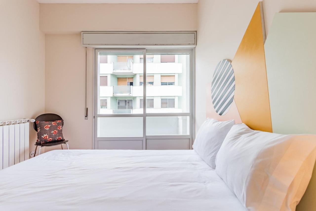 Ferienwohnung Amazing Duplex - Mid Century Experience & Parking Porto Exterior foto