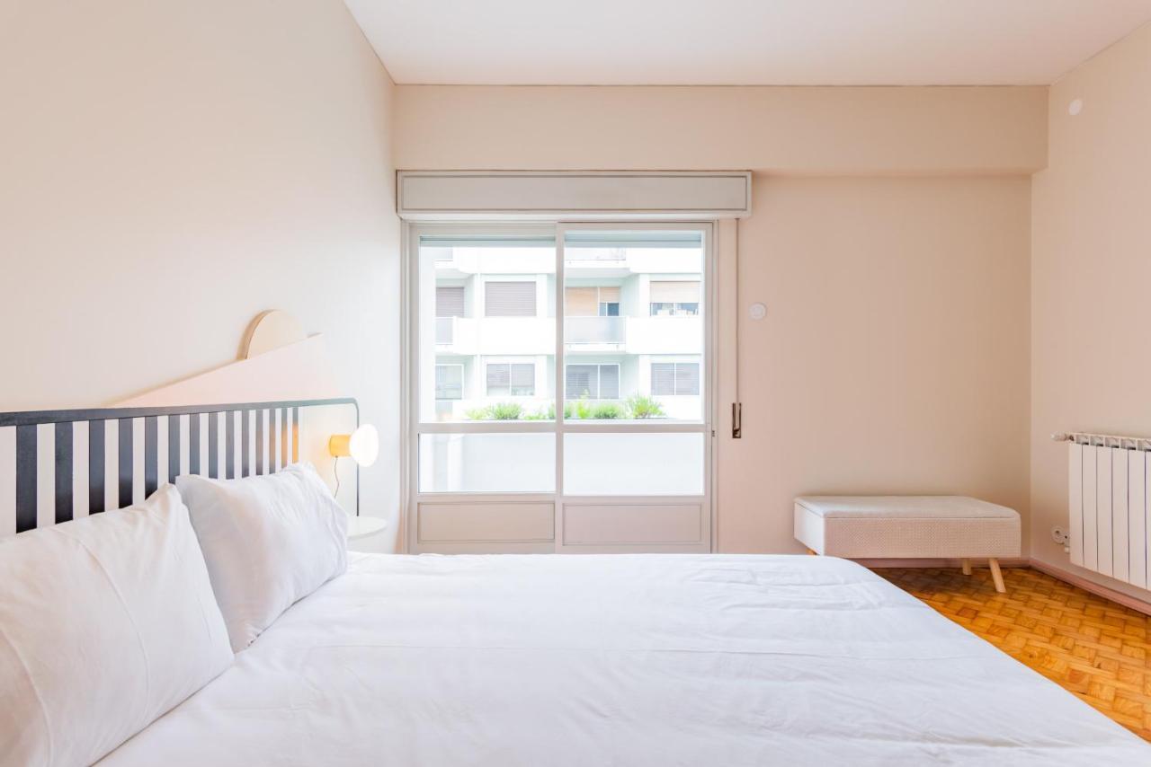 Ferienwohnung Amazing Duplex - Mid Century Experience & Parking Porto Exterior foto